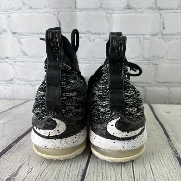 Nike Zoom Lebron XV 15 “Ashes” Black Oreo GS Size 3.5Y 922811-002 - Picture 6 of 12